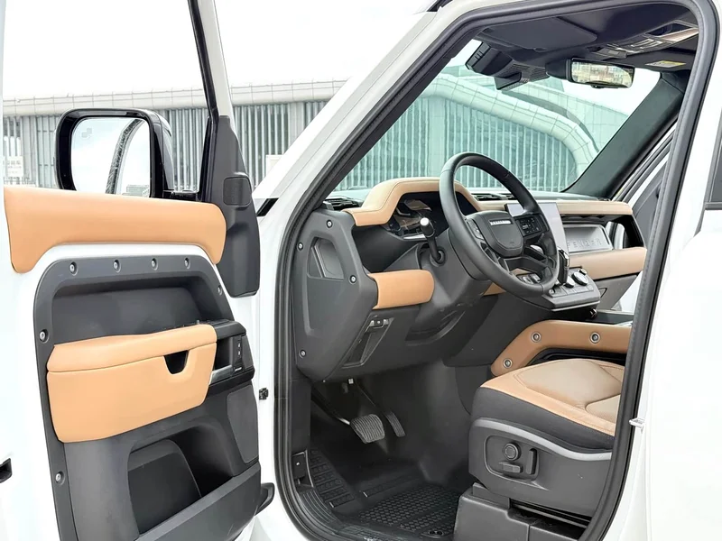 Land Rover Defender — фото 4