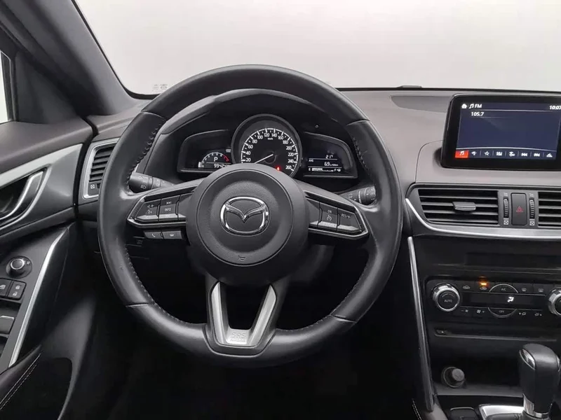 Mazda CX-4 — фото 11