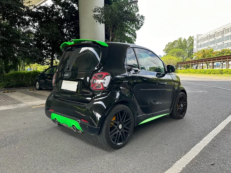 Brabus smart fortwo — фото 6