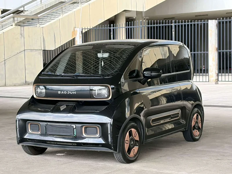 Baojun KiWi EV — фото 1