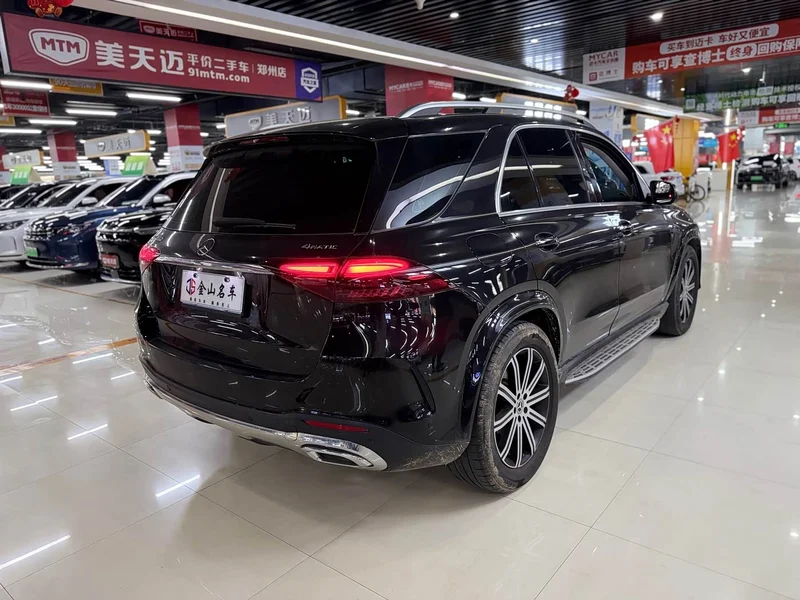 Mercedes-Benz GLE — фото 15
