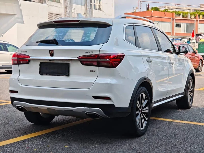 Roewe RX5 — фото 5