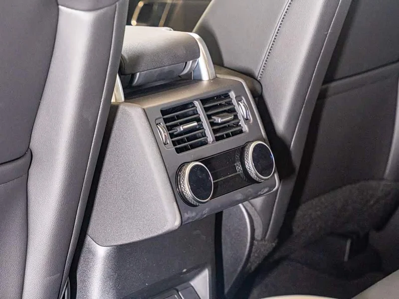 Land Rover Discovery — фото 13
