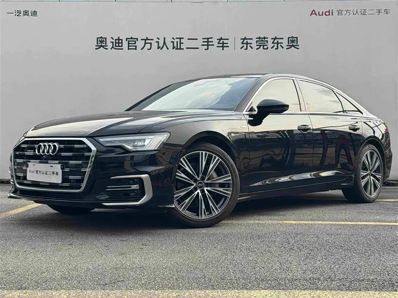 Audi A6L — фото 1