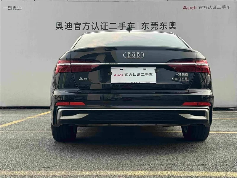 Audi A6L — фото 5