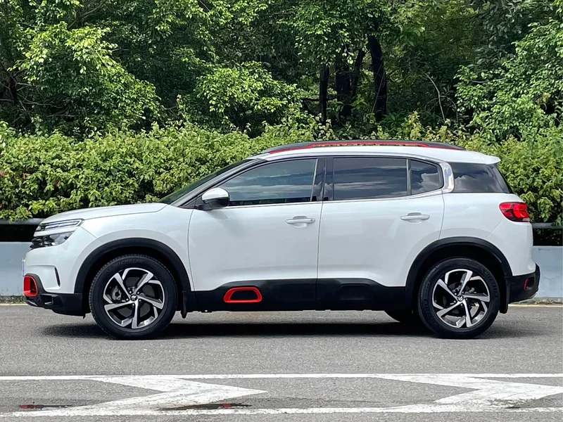 Peugeot C5 Aircross — фото 4