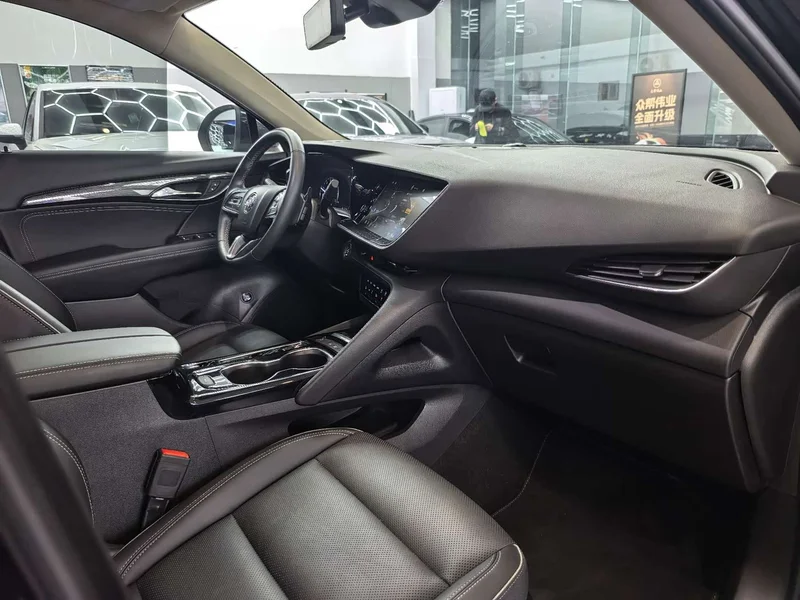 Buick Envision Plus — фото 17