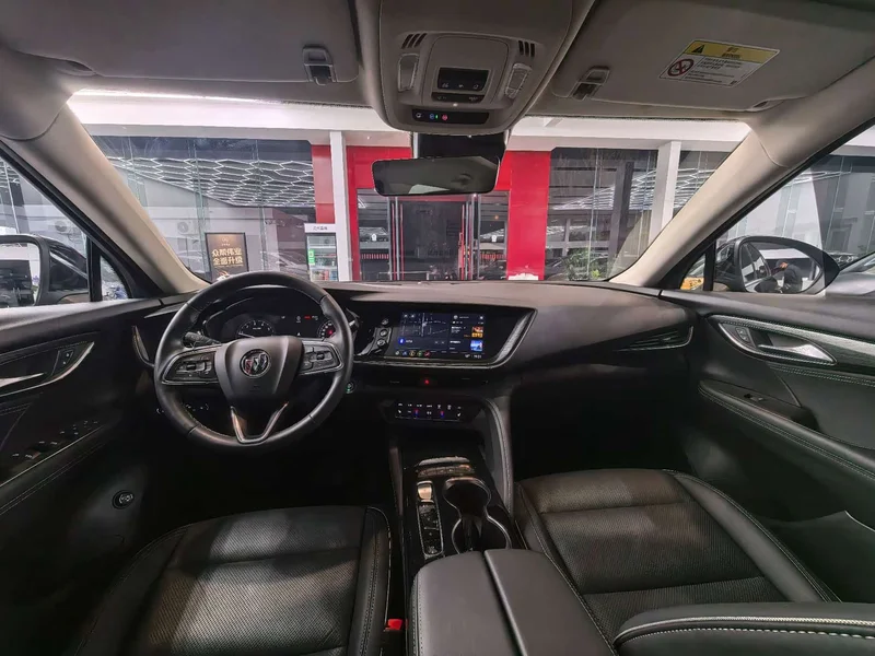 Buick Envision Plus — фото 18