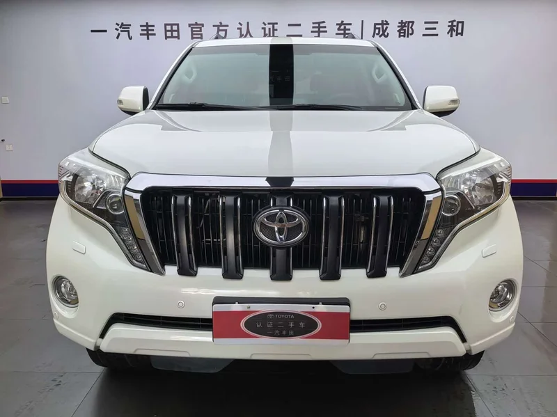 Toyota Prado — фото 2