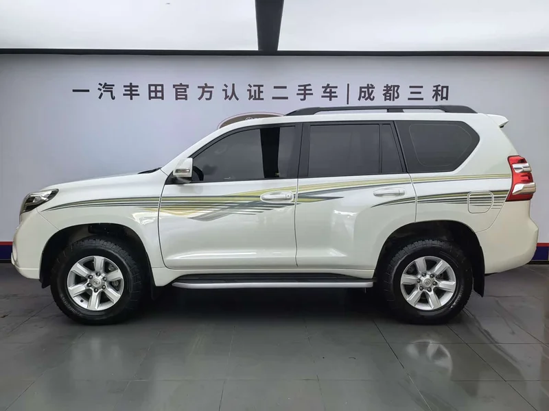 Toyota Prado — фото 3
