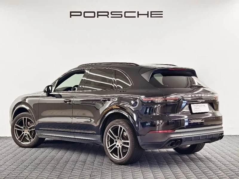 Porsche Cayenne — фото 2