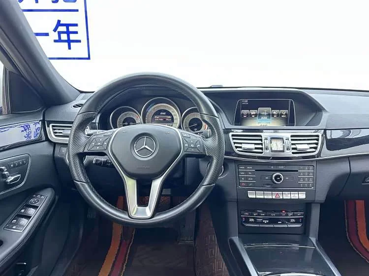 Mercedes-Benz E-Class — фото 14