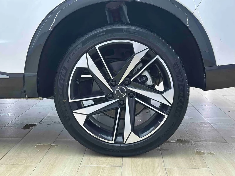 Roewe RX5 MAX — фото 17