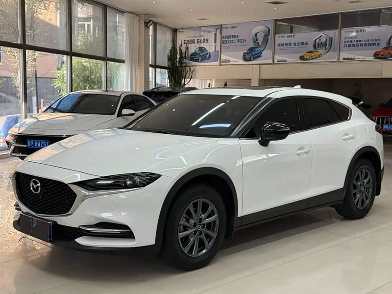 Mazda CX-4 — фото 1