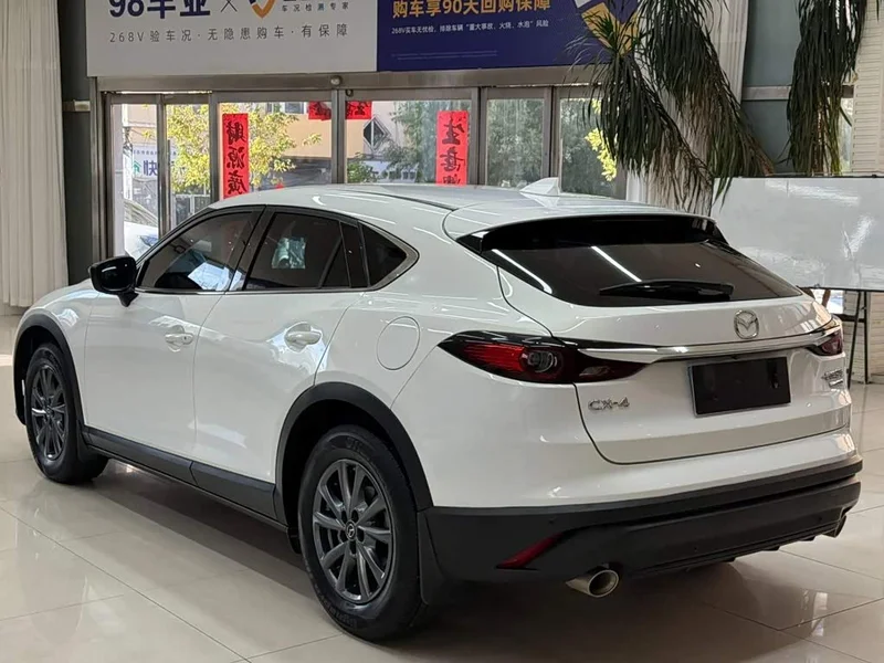 Mazda CX-4 — фото 6