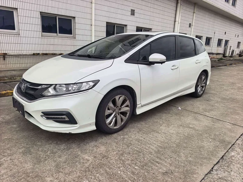 Honda Jade — фото 1