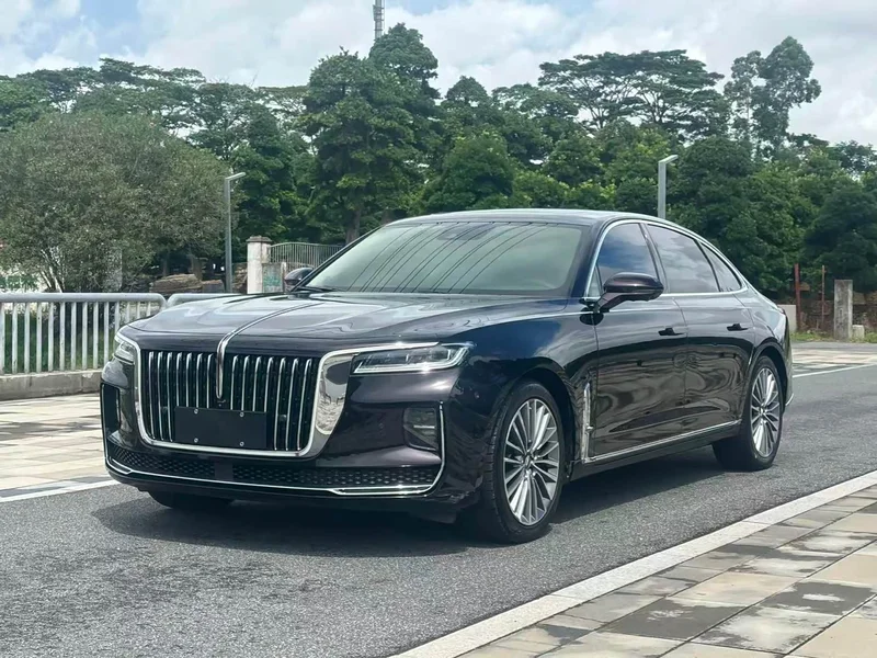 Hongqi H9 — фото 1