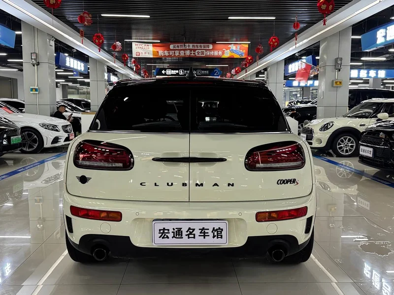 MINI CLUBMAN — фото 5