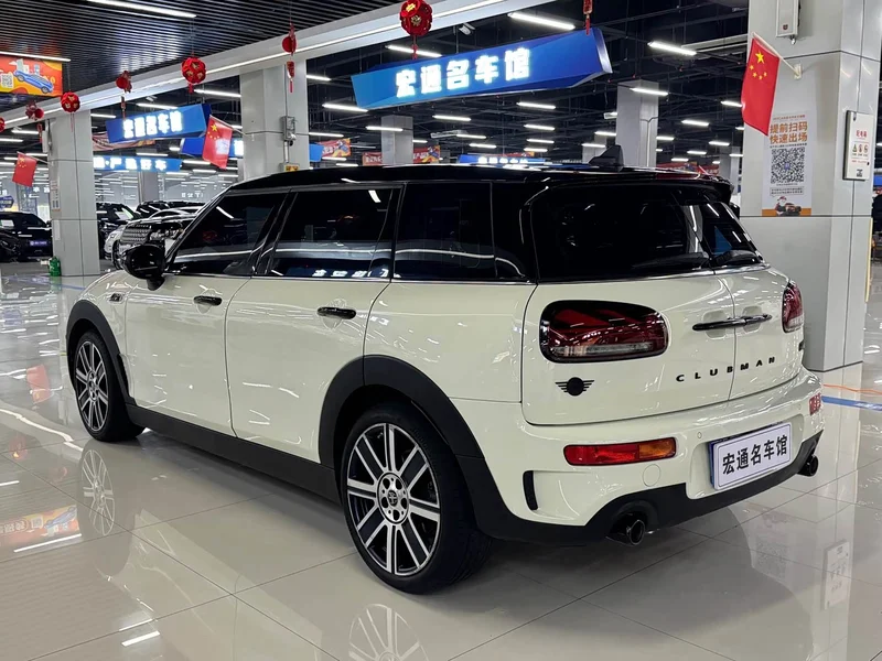 MINI CLUBMAN — фото 6