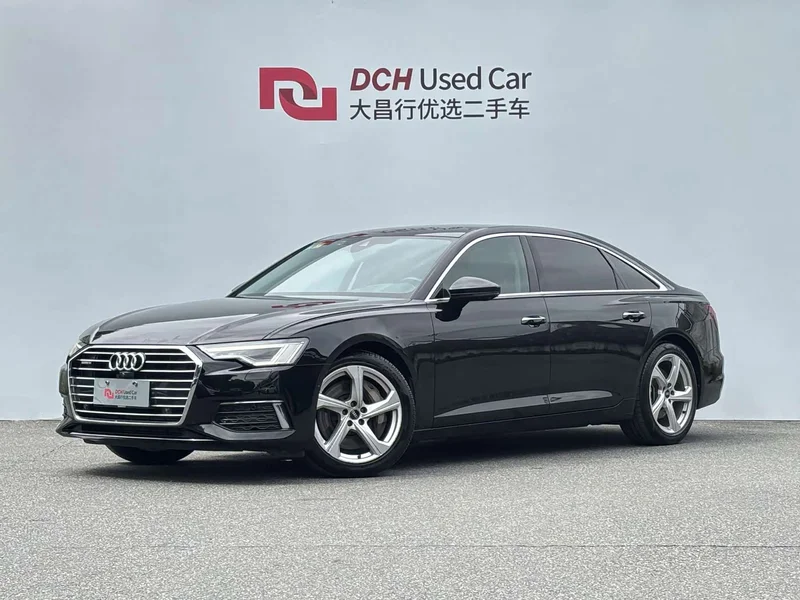 Audi A6L — фото 1
