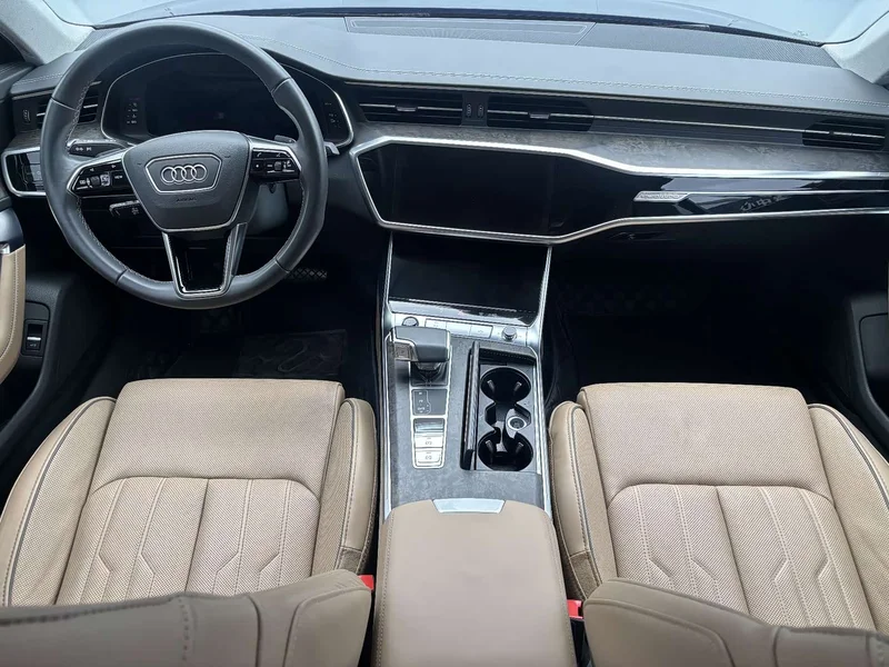 Audi A6L — фото 11