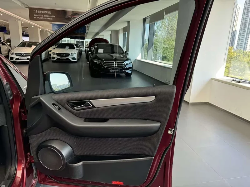 Mercedes-Benz A-Class — фото 14