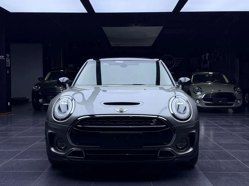 MINI CLUBMAN — фото 9
