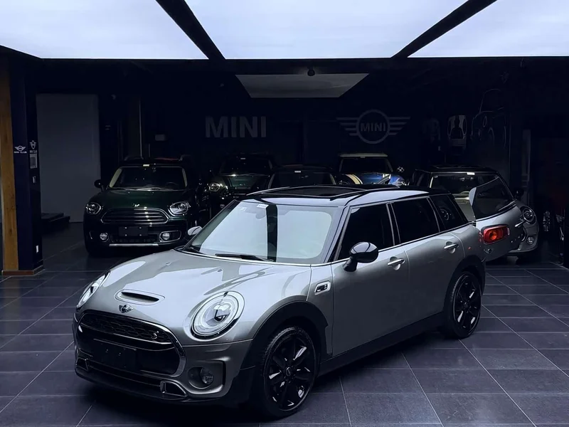 MINI CLUBMAN — фото 10
