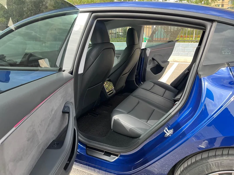 Tesla Model 3 — фото 6
