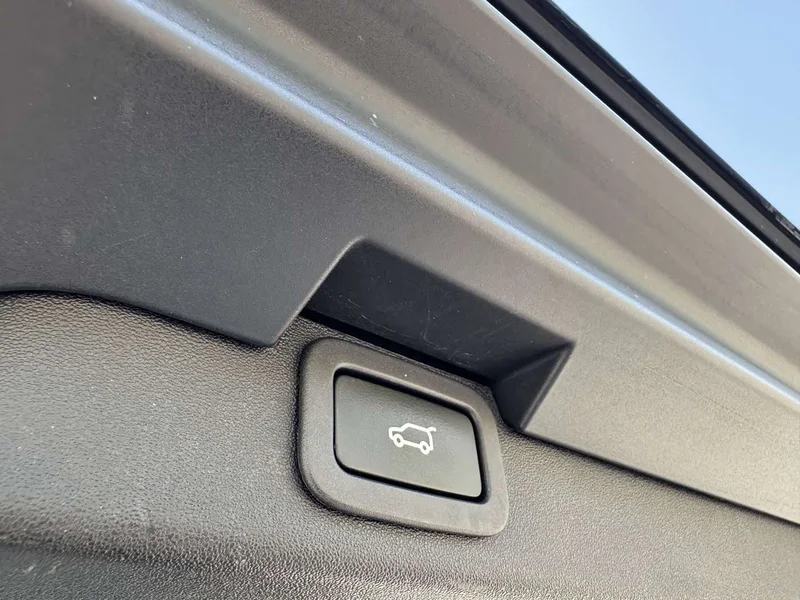 Land Rover Discovery — фото 12