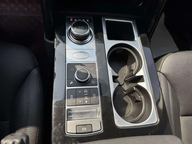 Land Rover Discovery — фото 15