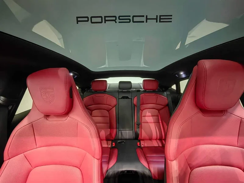 Porsche Taycan — фото 3