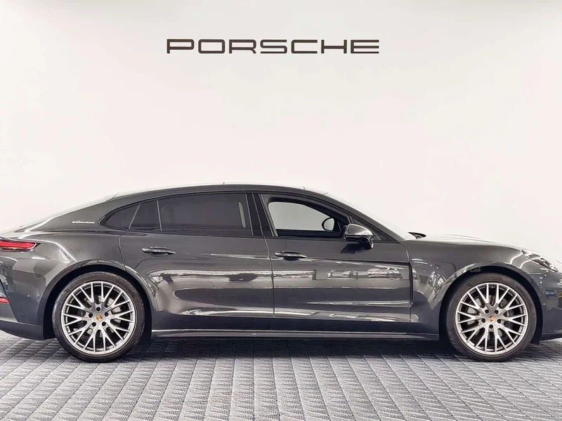 Porsche Panamera — фото 11