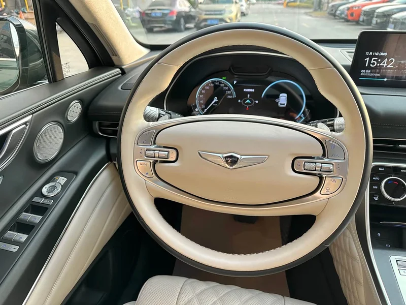 Genesis GV80 — фото 15