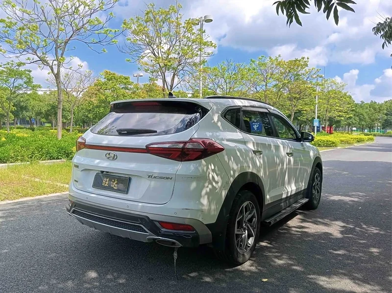 Hyundai Tucson — фото 9