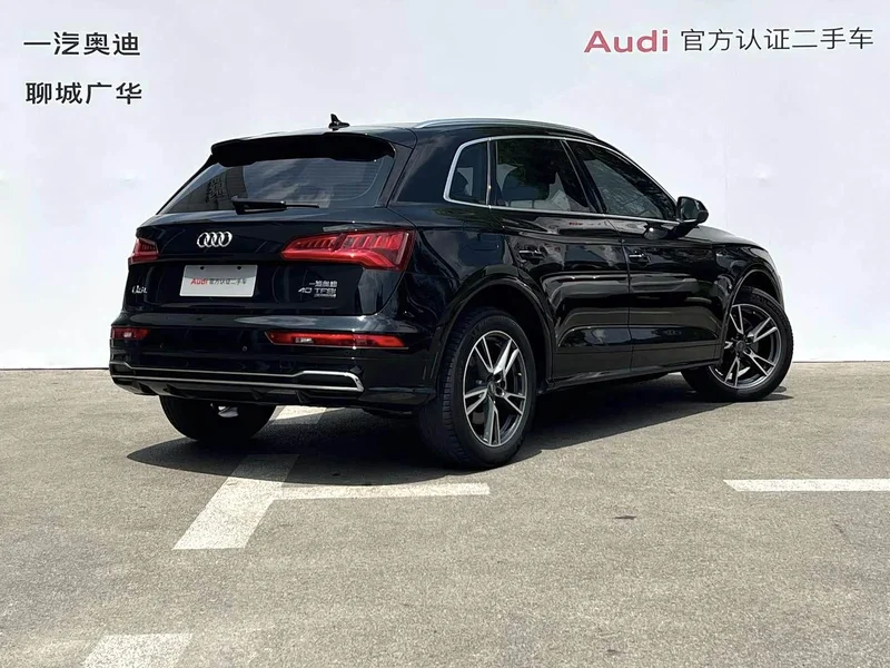 Audi Q5L — фото 4