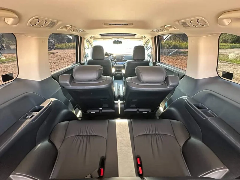 Honda Odyssey — фото 14