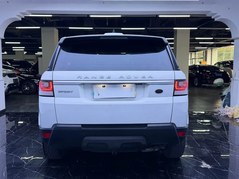 Land Rover Range Rover — фото 11