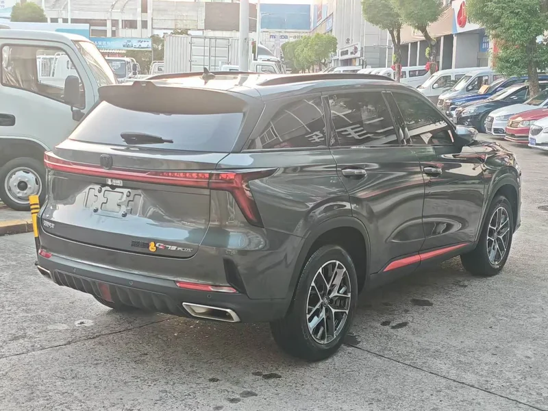 Changan CS75PLUS — фото 4
