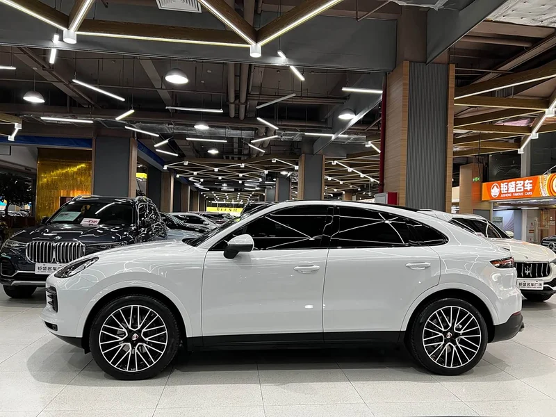 Porsche Cayenne — фото 3
