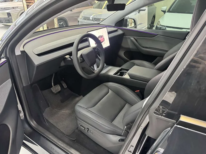 Tesla Model Y — фото 4