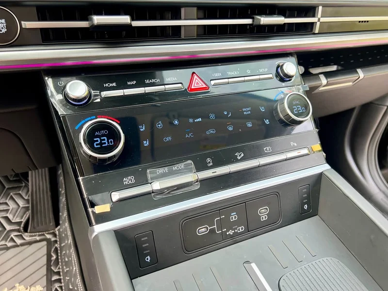 Hyundai Santa Fe — фото 23