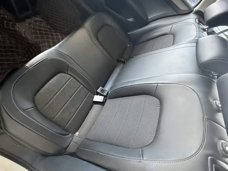 Volkswagen Rapid Spaceback — фото 13