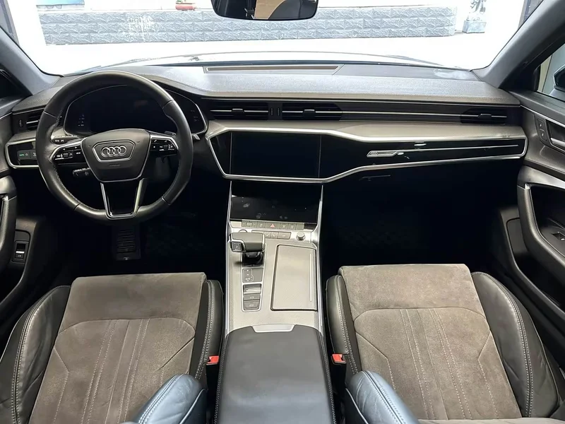 Audi A6L — фото 8