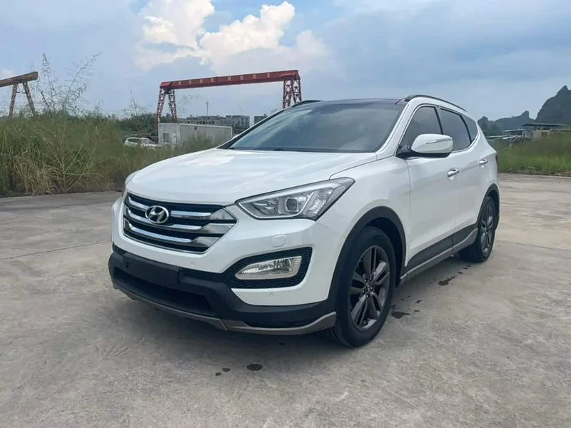 Hyundai Santa Fe — фото 2