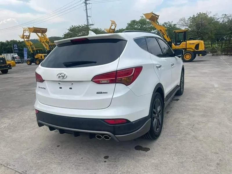Hyundai Santa Fe — фото 9