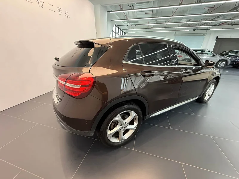 Mercedes-Benz GLA — фото 5