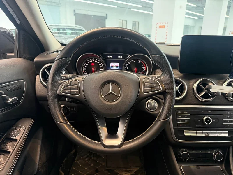 Mercedes-Benz GLA — фото 8