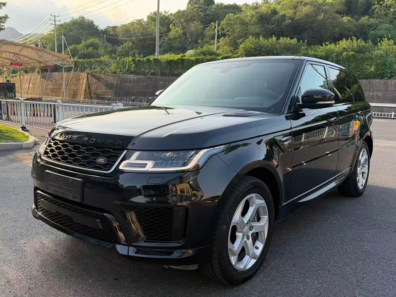 Land Rover Range Rover — фото 1