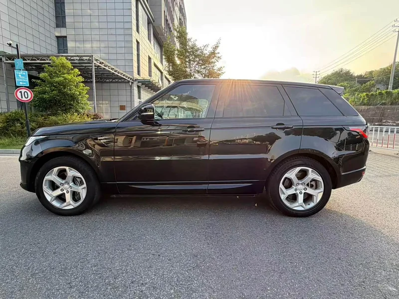 Land Rover Range Rover — фото 18